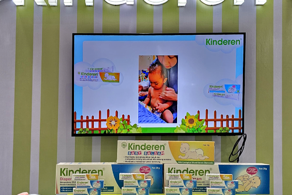 Kinderen Lebih Dekat dengan Ibu dan Si Kecil